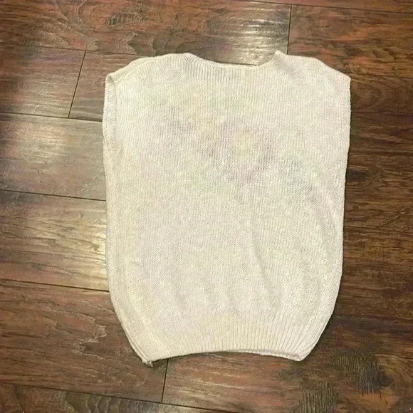 Vintage Knit Floral Detail Sweater - Picture 4 of 4